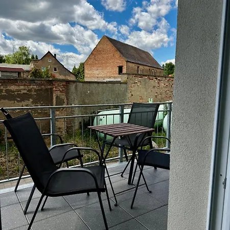 Premium Quartier - Modernes Apartment, 2 Schlafzimmer, Wlan, Parken, Küche Apartamento Merseburgo