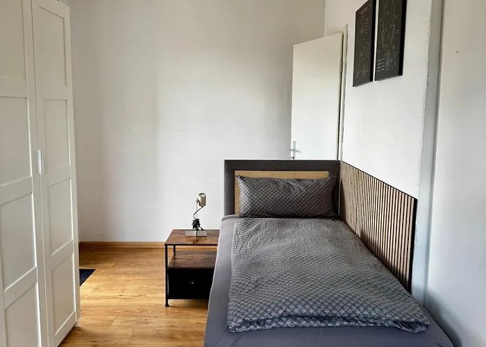 Appartement Premium Quartier - Modernes Apartment, 2 Schlafzimmer, Wlan, Parken, Kueche Merseburg